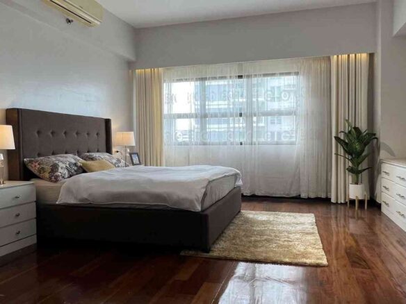 3BR unit at Avalon