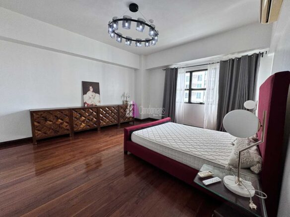 Furnished 3BR Unit in Avalon for Rent!