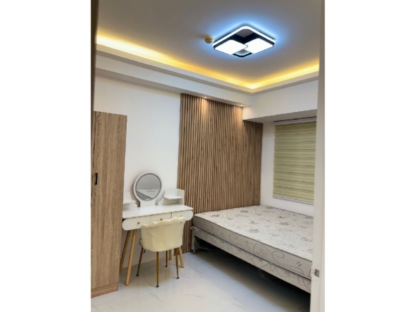Furnished Studio Unit at Avida Towers For Sale