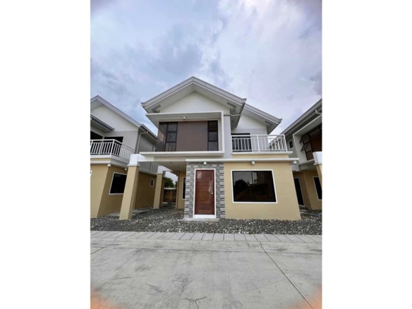 4BR Single Detached for Assume