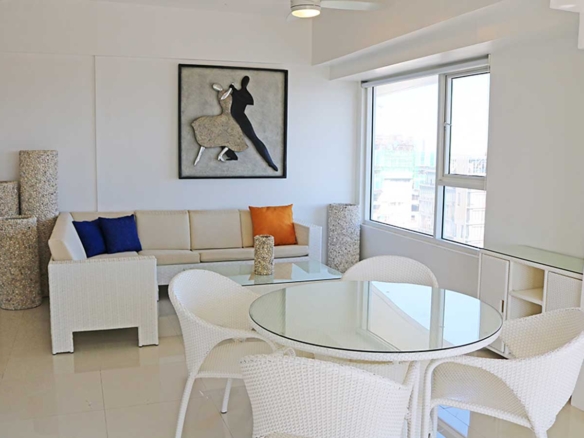Spacious 1BR w/ Balcony IT Park