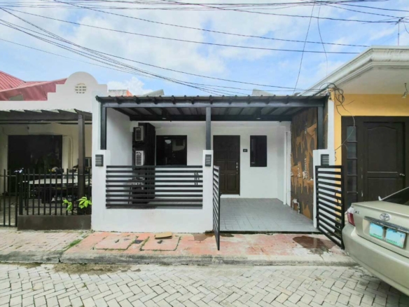 Newly Renovated 3-Bedroom Bungalow Townhouse in Villa