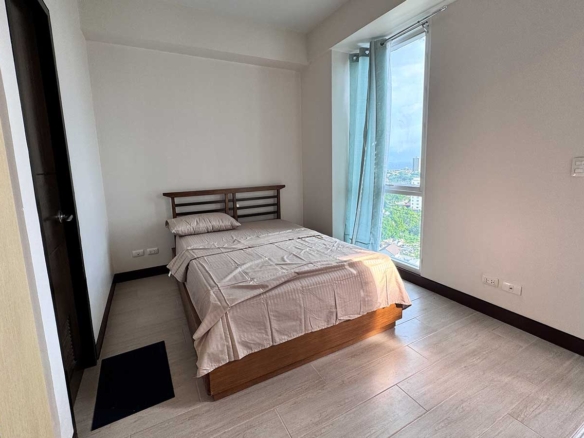 Cozy & Elegant 1BR at 8 Newtown