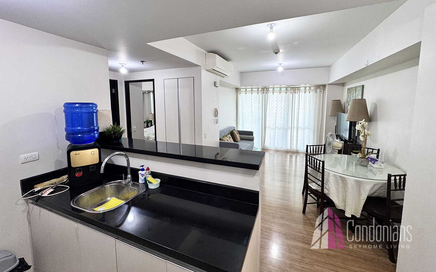 2BR with Balcony at Solinea