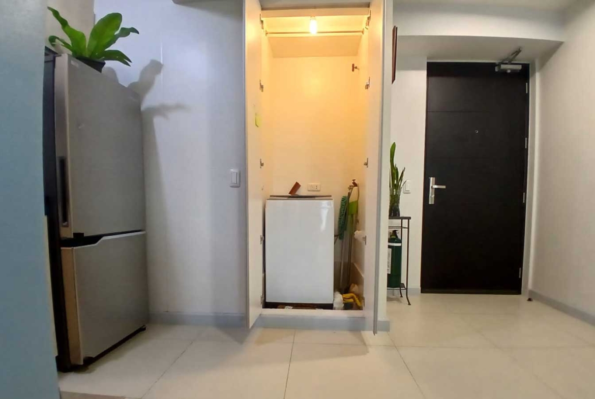 1BR at the Heart of the City